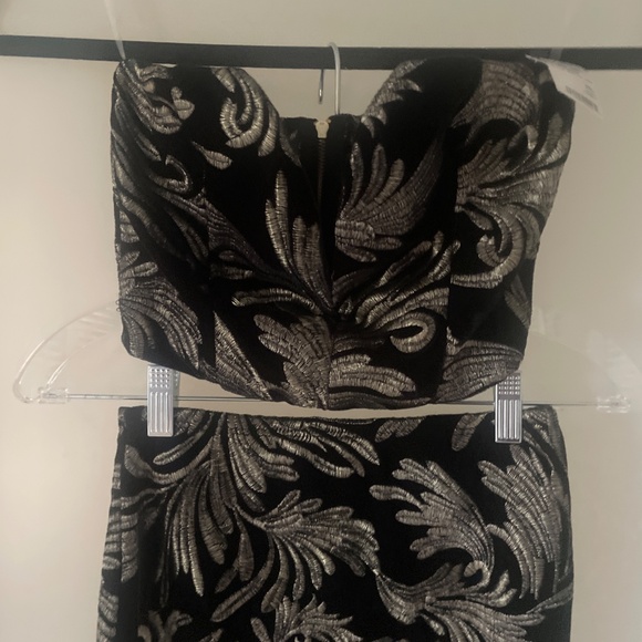 Akira 2 piece skirt set - Picture 2 of 4